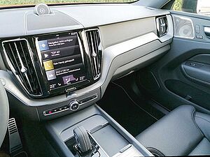 Volvo  R-Design