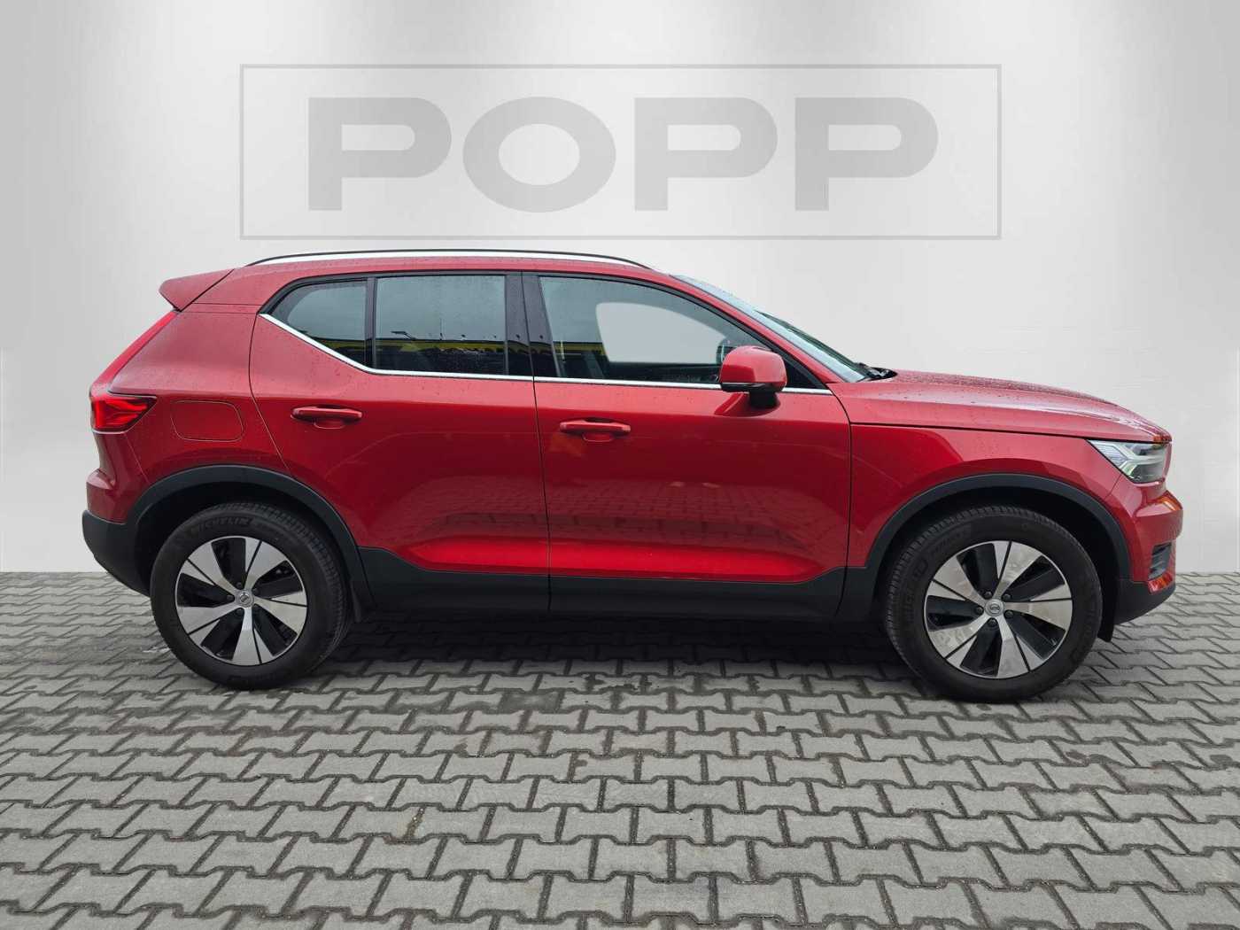 Volvo  T4 FWD Recharge Inscription Expression ACC