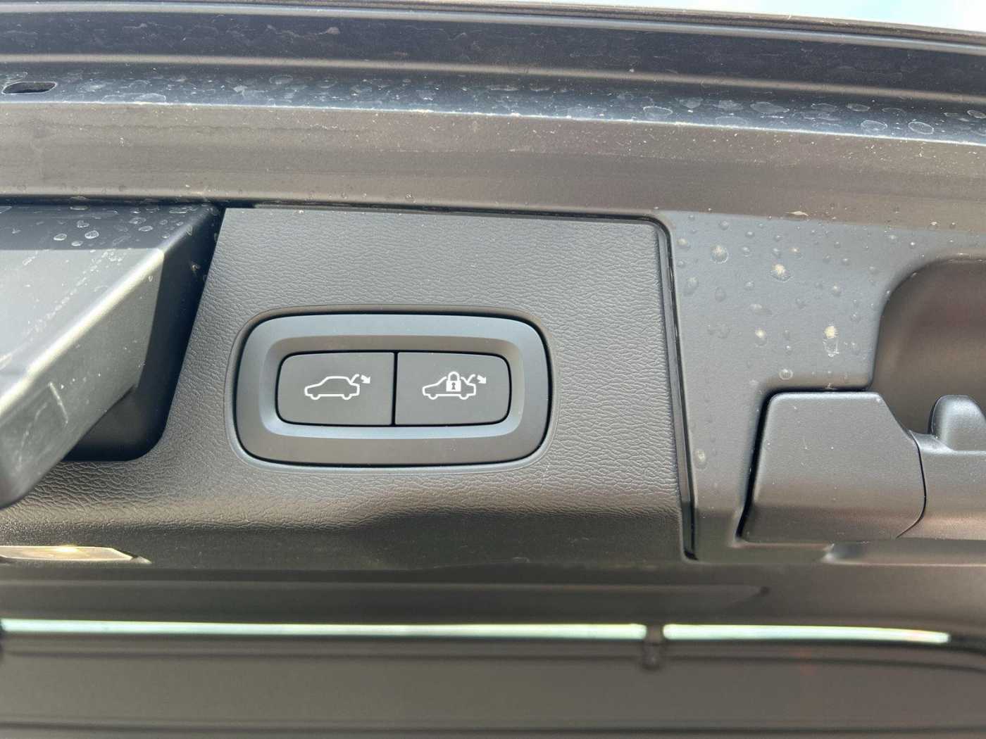 Volvo  20'