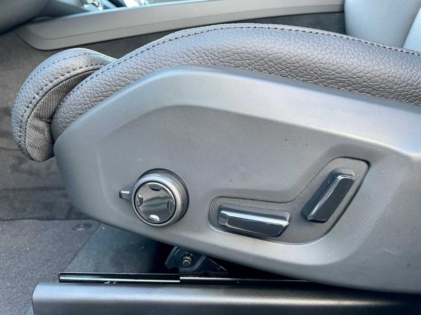 Volvo  20'