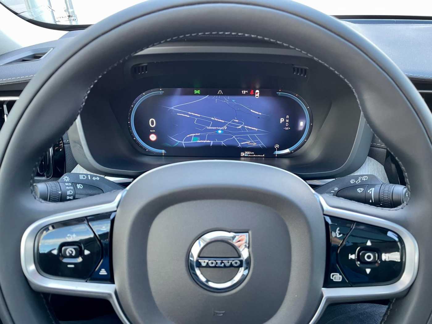 Volvo  20'