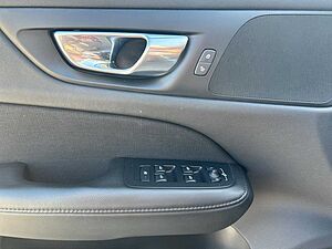 Volvo  T6 AWD Recharge Inscription Expression AHK
