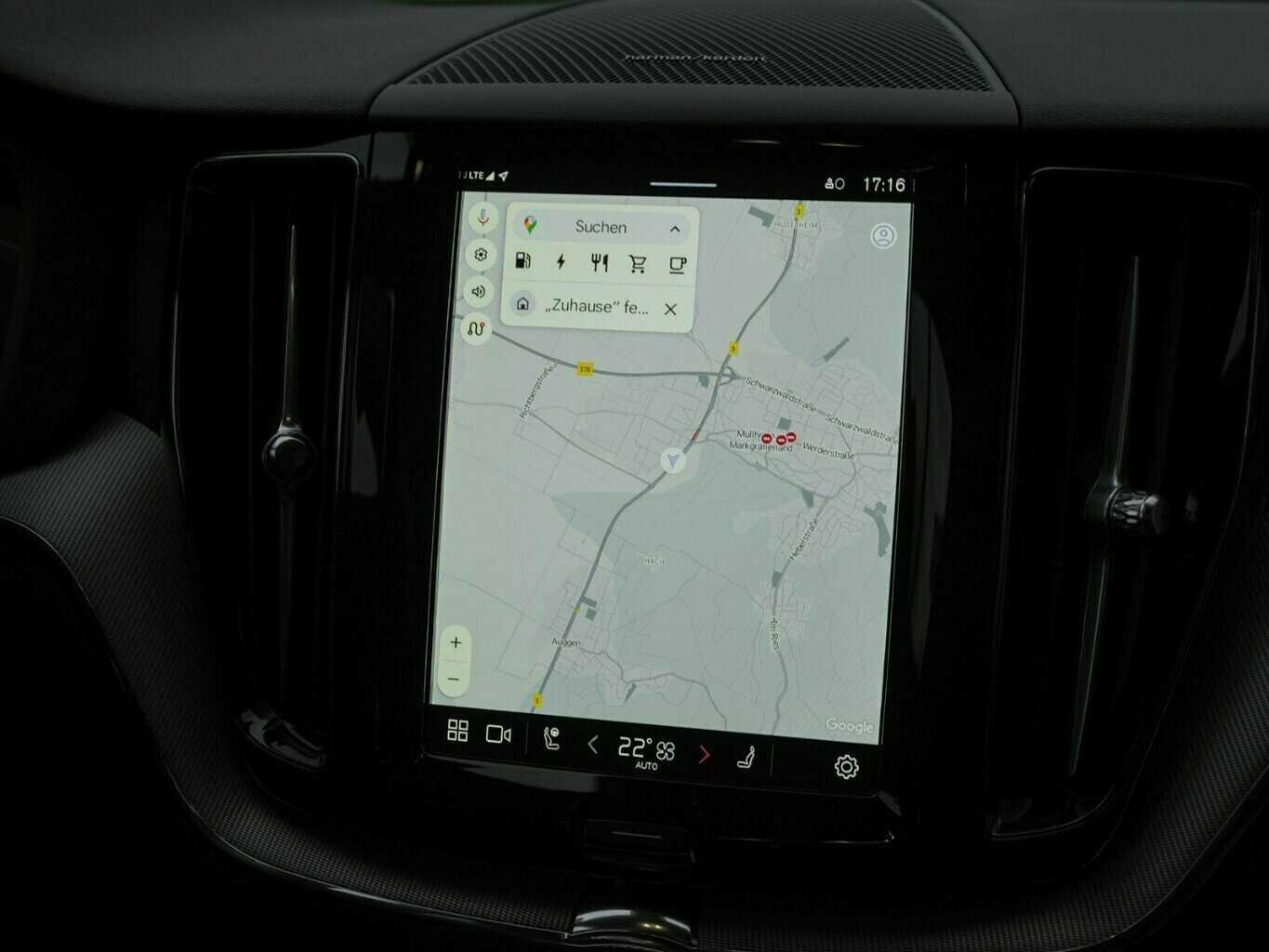 Volvo  T6 PLUS BLACK EDITION HYBRID MY25