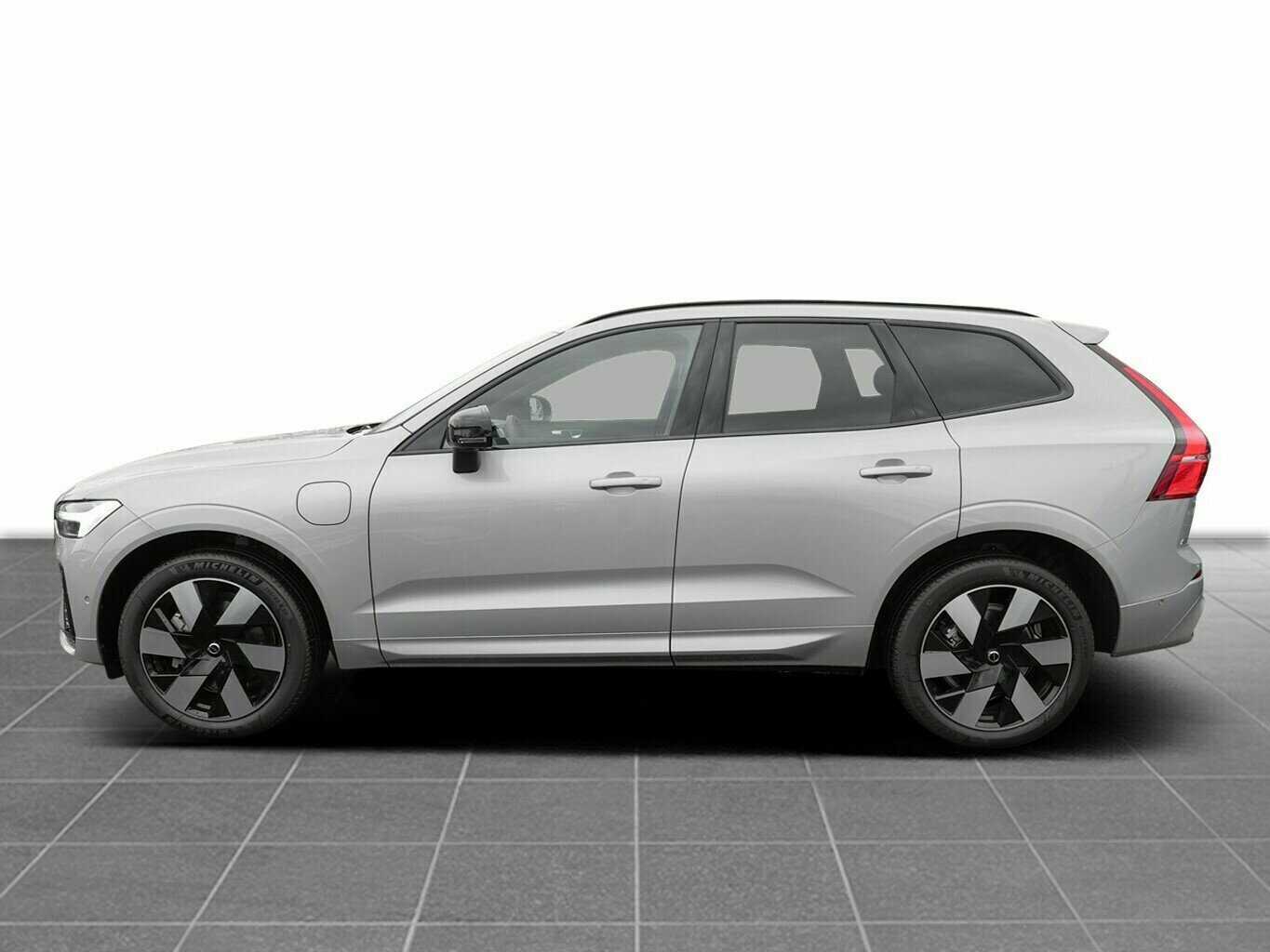 Volvo  T6 PLUS DARK HYBRID BUSINESS MY25