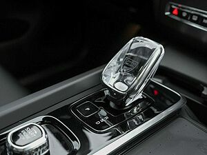 Volvo  T6 PLUS BLACK EDITION HYBRID MY25