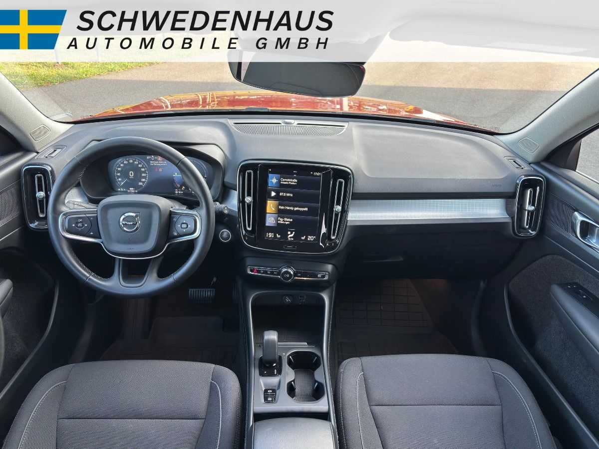Volvo  T4 RECHARGE INSCRIPTION EXPRESSION