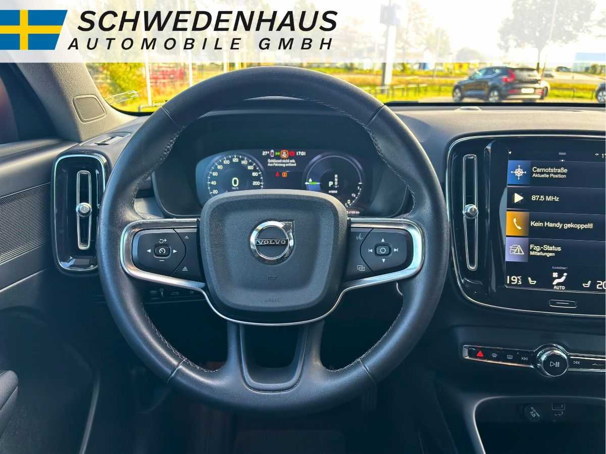 Volvo  T4 RECHARGE INSCRIPTION EXPRESSION