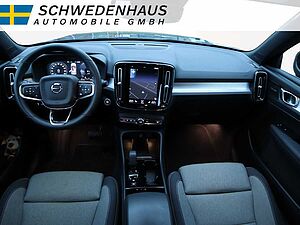 Volvo  T4 PLUS BRIGHT RECHARGE NAVI LED