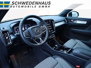 Volvo  T4 PLUS BRIGHT RECHARGE NAVI LED