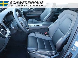 Volvo  B4 BENZIN PLUS DARK