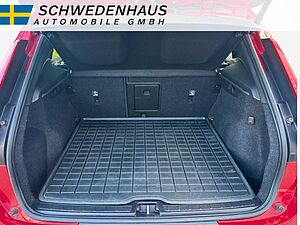 Volvo  T4 RECHARGE INSCRIPTION EXPRESSION