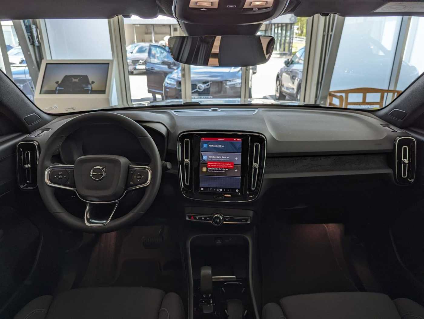 Volvo  Plus Recharge Pure Electric 2WD