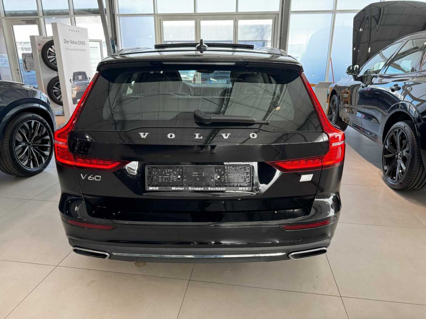 Volvo  T8 Inscription Recharge Plug-In Hybrid AWD