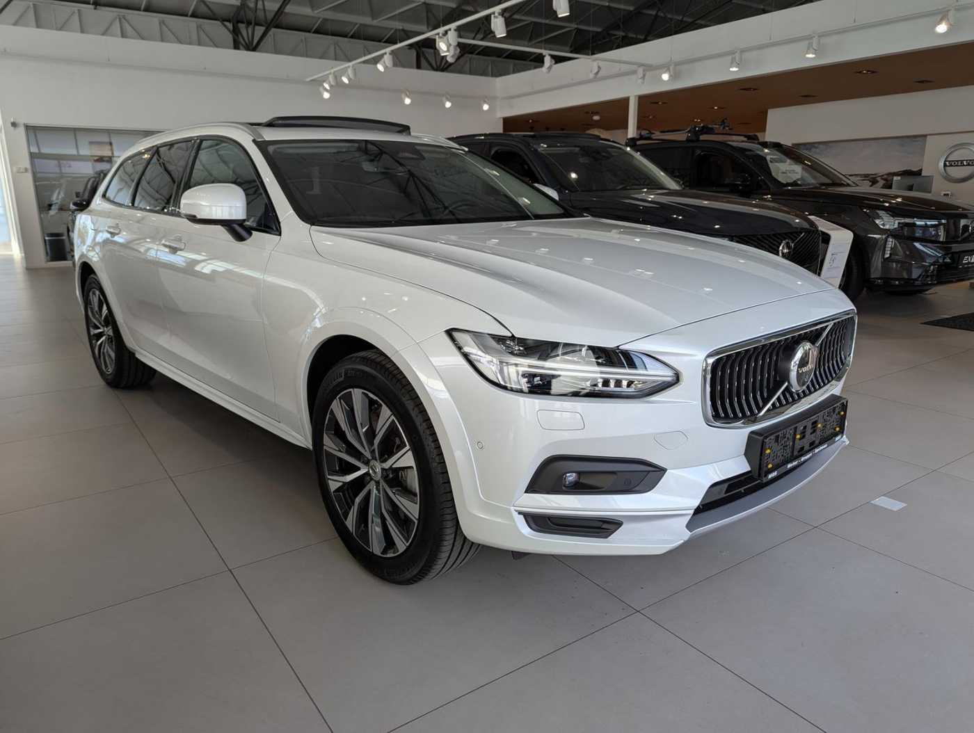 Volvo  B4 Mild-Hybrid Diesel AWD