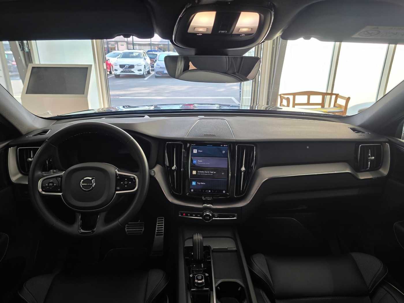 Volvo  R Design Recharge Plug-In Hybrid AWD
