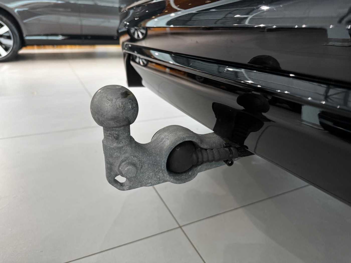 Volvo  T6 Recharge Plug-In Hybrid AWD #GroßerAkku