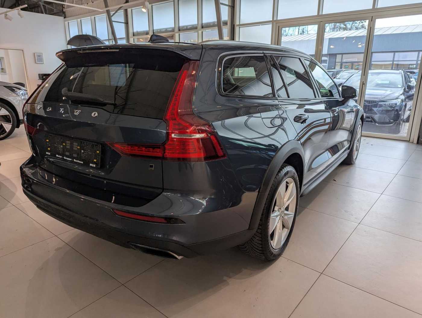 Volvo  2.0 Diesel