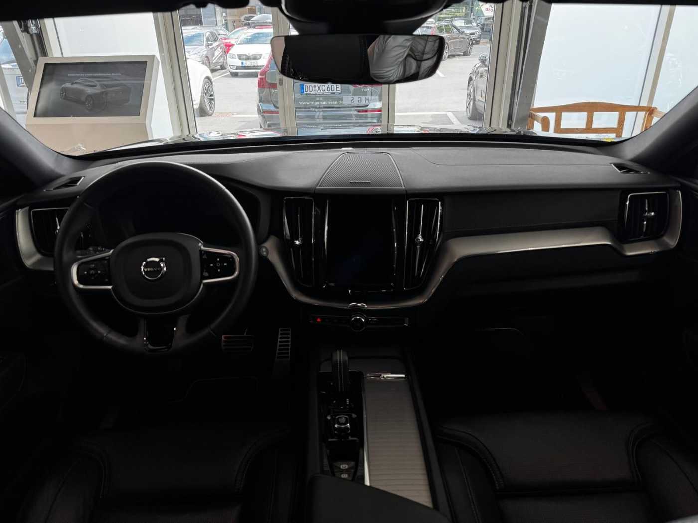 Volvo  B4 Mild-Hybrid Diesel AWD