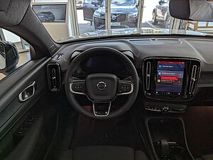 Volvo  Plus Recharge Pure Electric 2WD