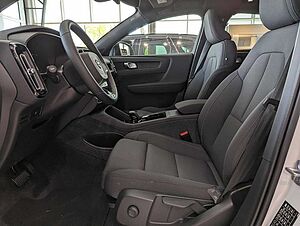 Volvo  Plus Recharge Pure Electric 2WD