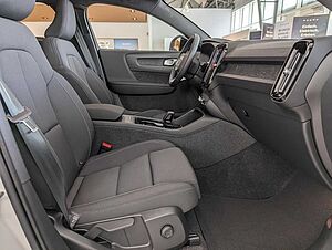 Volvo  Plus Recharge Pure Electric 2WD