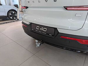 Volvo  Plus Recharge Pure Electric 2WD