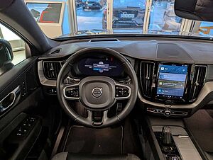 Volvo  T8 R Design Recharge Plug-In Hybrid AWD