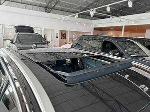 Volvo  T8 Inscription Recharge Plug-In Hybrid AWD