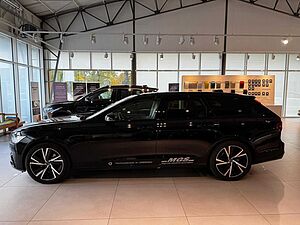 Volvo  B4 Plus Dark Mild-Hybrid