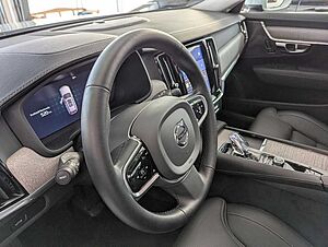 Volvo  B4 Mild-Hybrid Diesel AWD
