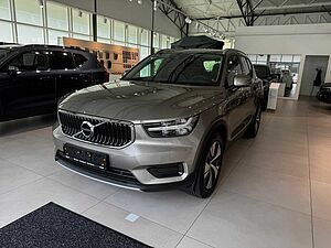 Volvo  T2 Momentum Pro 2WD