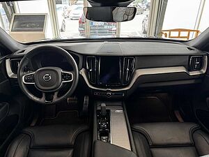 Volvo  B4 Mild-Hybrid Diesel AWD