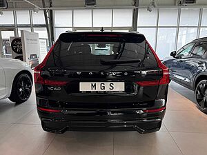 Volvo  B4 Mild-Hybrid Diesel AWD