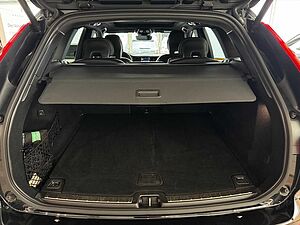 Volvo  B4 Mild-Hybrid Diesel AWD