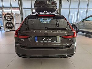 Volvo  B4 Plus Dark Diesel