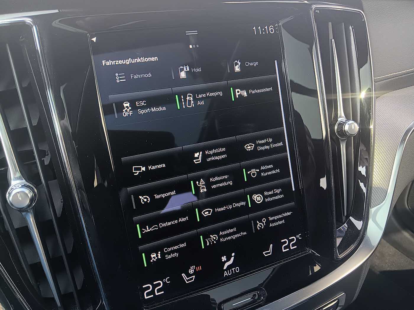 Volvo  T8 Recharge AWD R-Design 'HEAD-UP Display