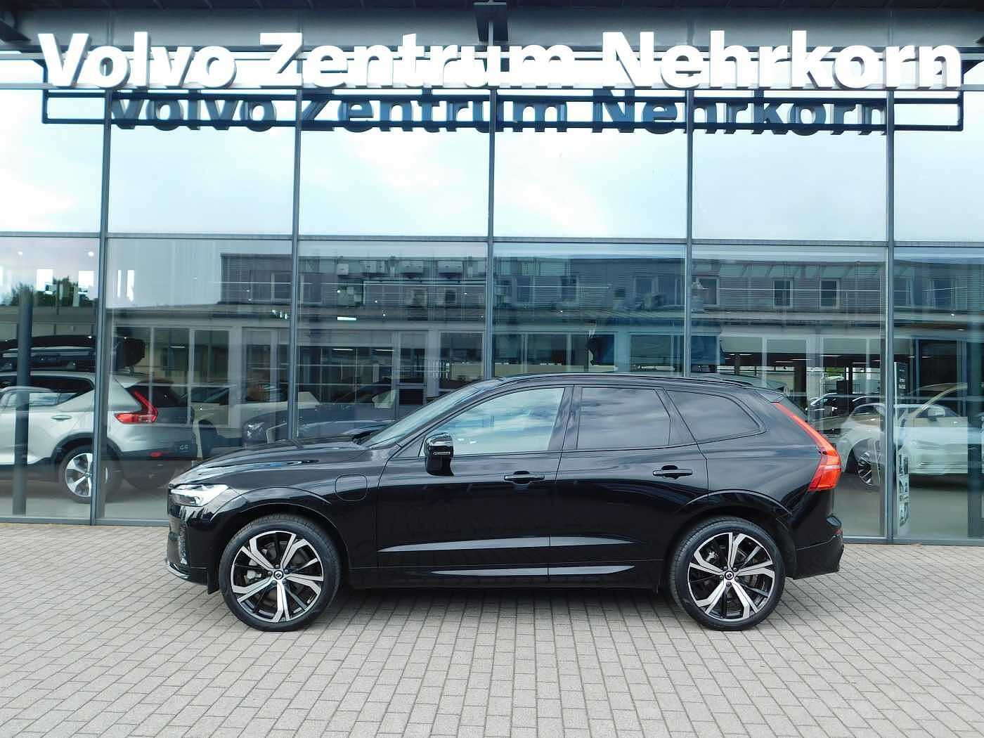 Volvo  T6 AWD Recharge R-Design 'Glasdach, AHK'