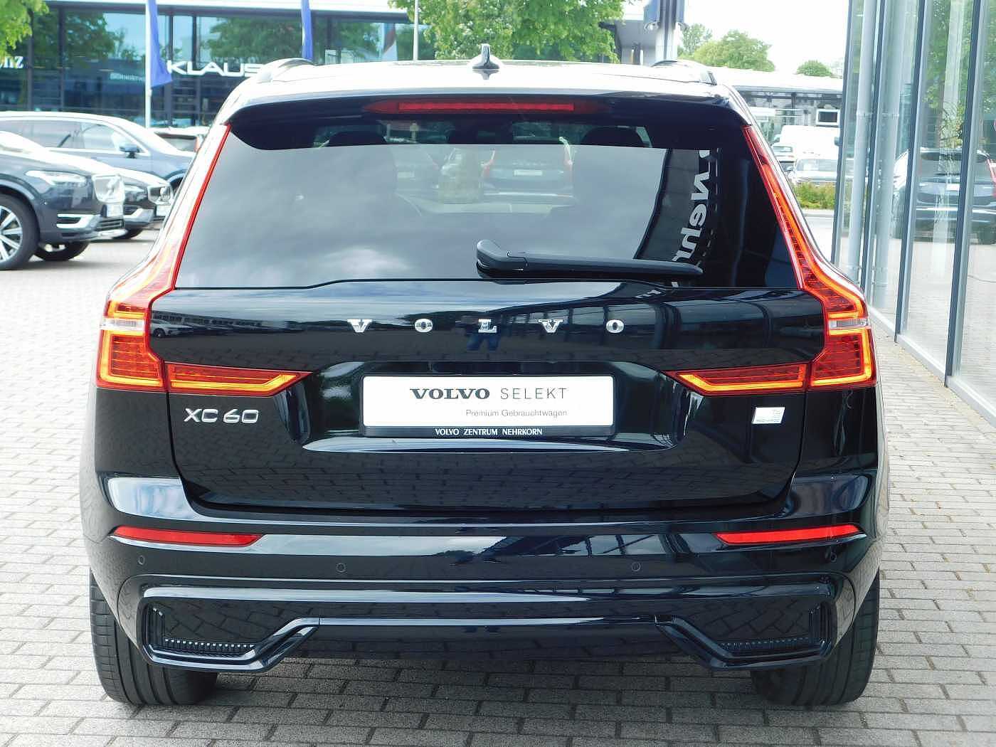 Volvo  T6 AWD Recharge R-Design 'Glasdach, AHK'