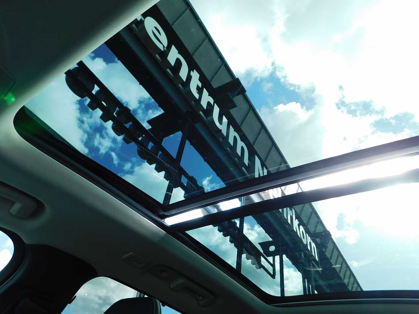 Volvo  T8-Hybrid AWD Plus Bright