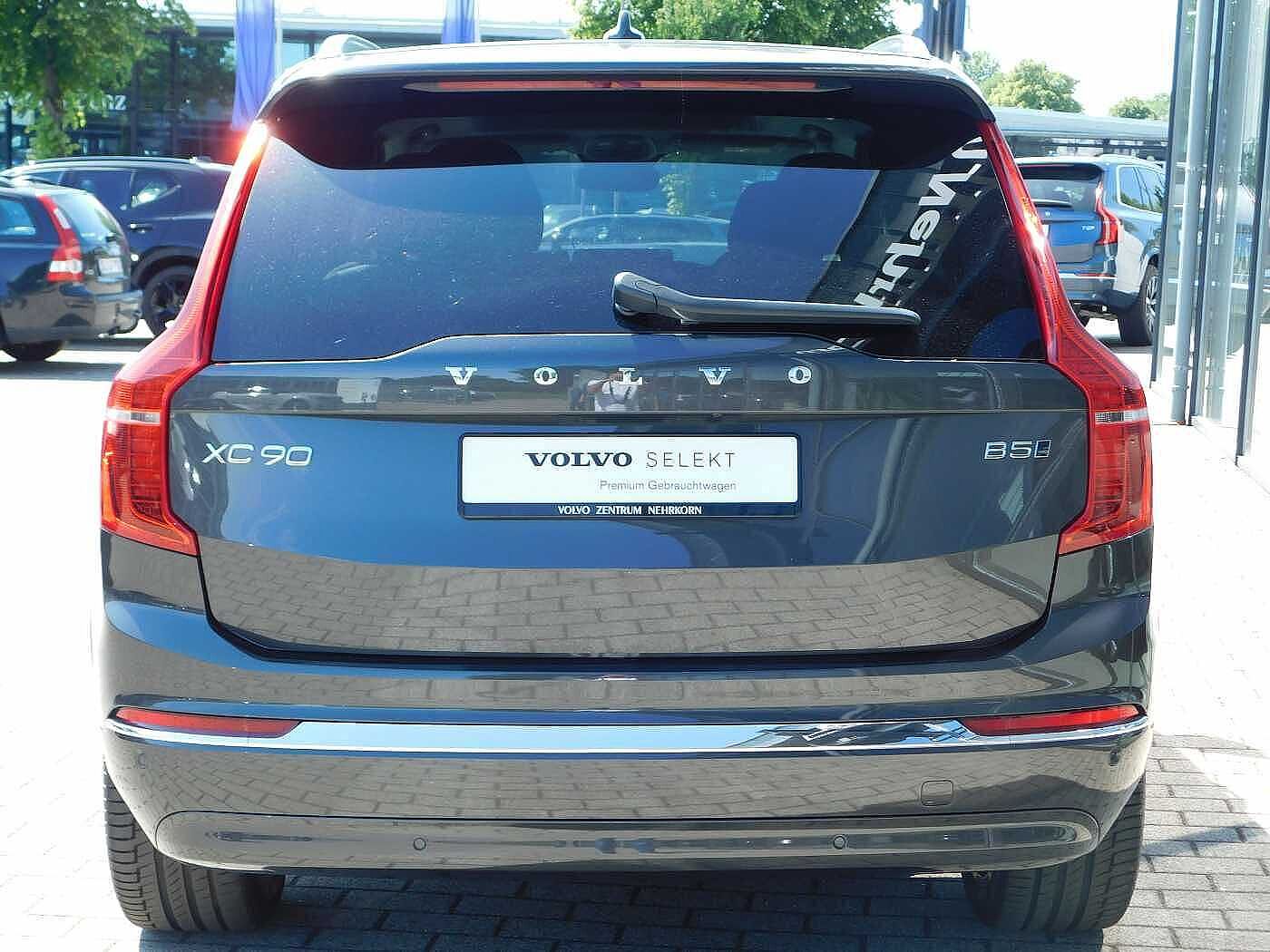 Volvo  B5 D AWD Ultimate Bright