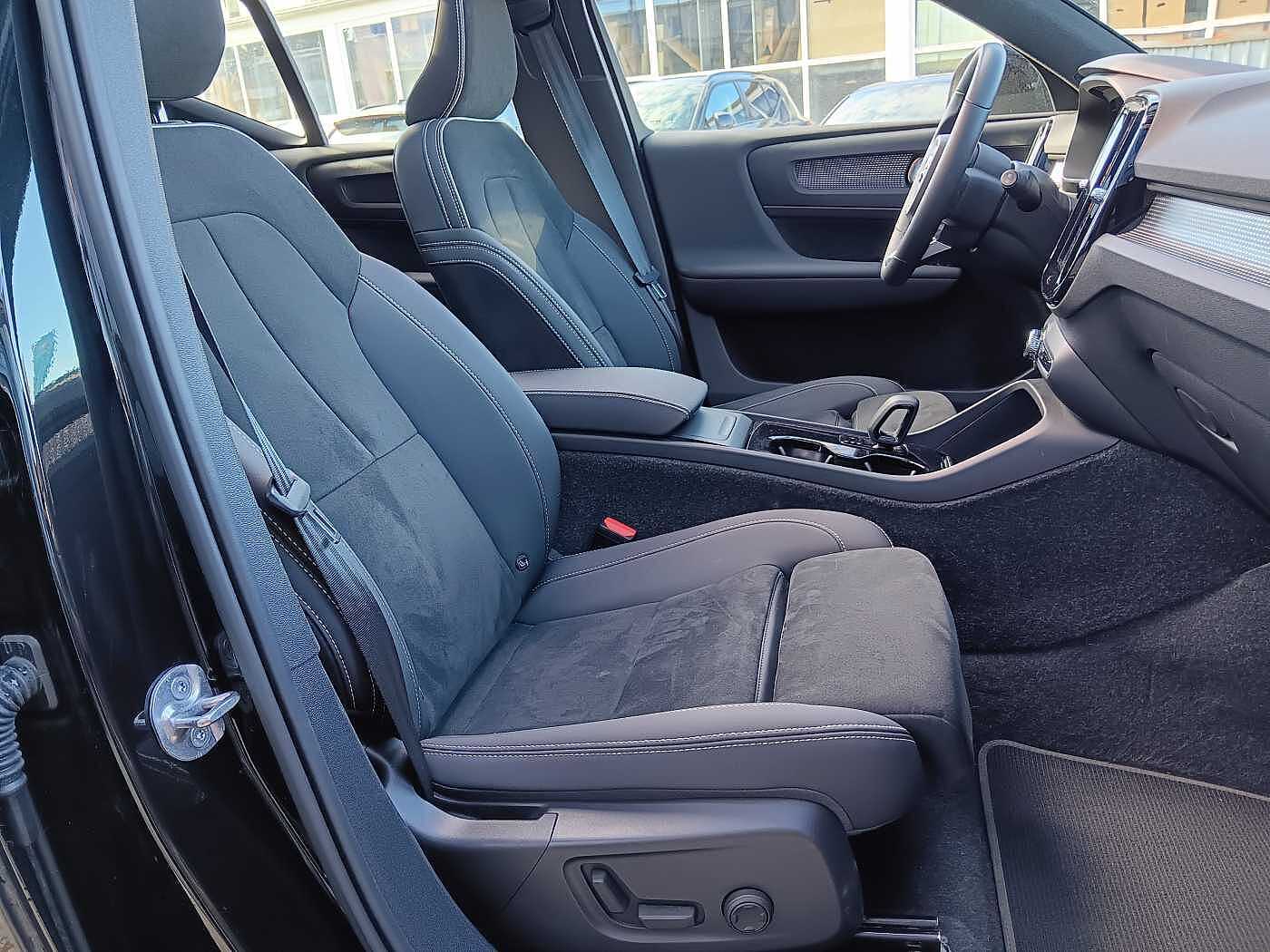 Volvo  Recharge Single Pro 'Glasdach, 360, e-Sitze'