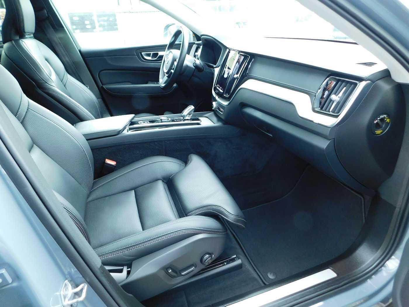 Volvo  T8 AWD Recharge Inscription