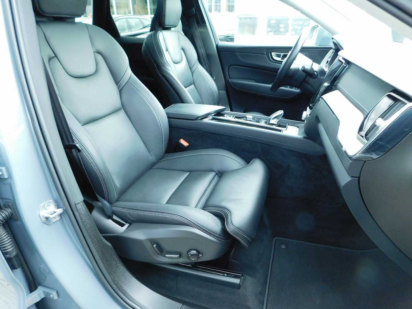Volvo  T8 AWD Recharge Inscription