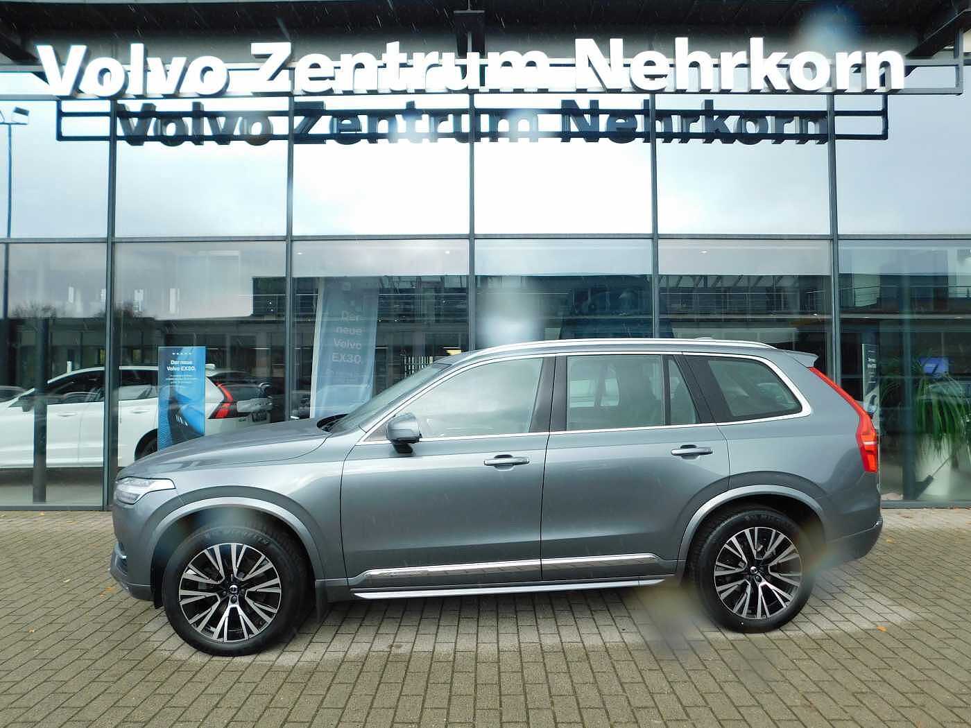 Volvo  D4 AWD Inscription