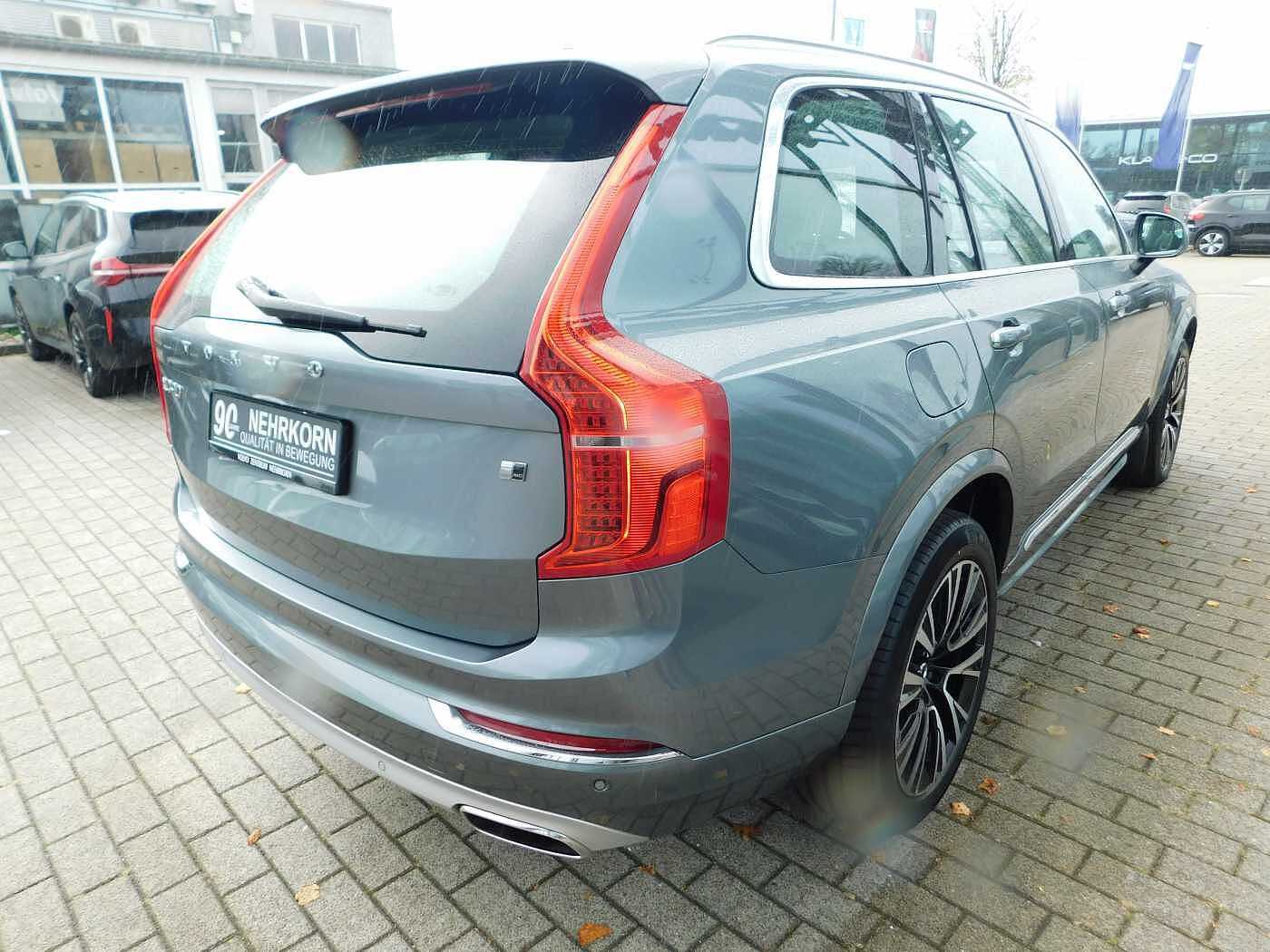 Volvo  D4 AWD Inscription