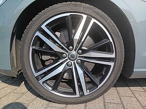 Volvo  T8 Recharge AWD R-Design 'HEAD-UP Display