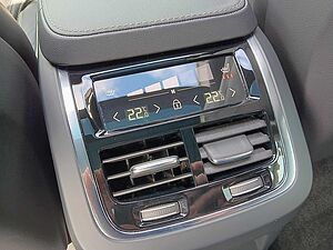 Volvo  T8 AWD R-Design Edition 'Glasdach, Akustikglas'