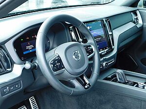 Volvo  T6 AWD Recharge R-Design 'Glasdach, AHK'