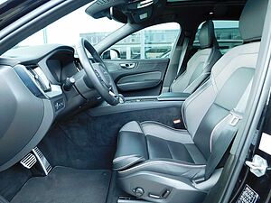Volvo  T6 AWD Recharge R-Design 'Glasdach, AHK'