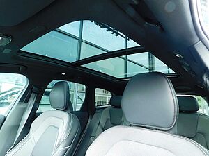 Volvo  T6 AWD Recharge R-Design 'Glasdach, AHK'